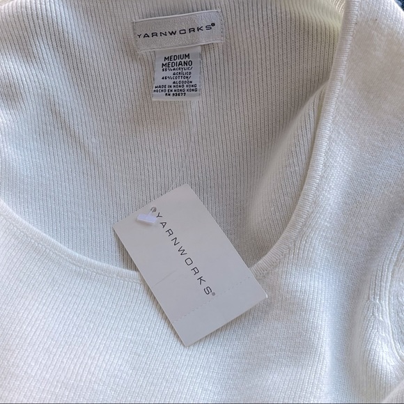 Yarnworks white short sleeve blouse size medium new with tags - Picture 5 of 5